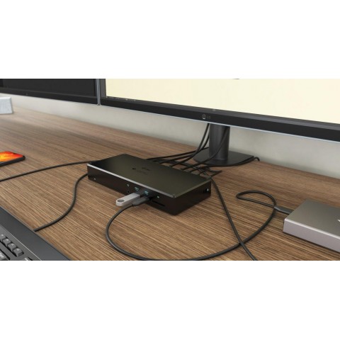 i-tec Thunderbolt™ 3 3x Display Docking Station with Power Delivery 96W